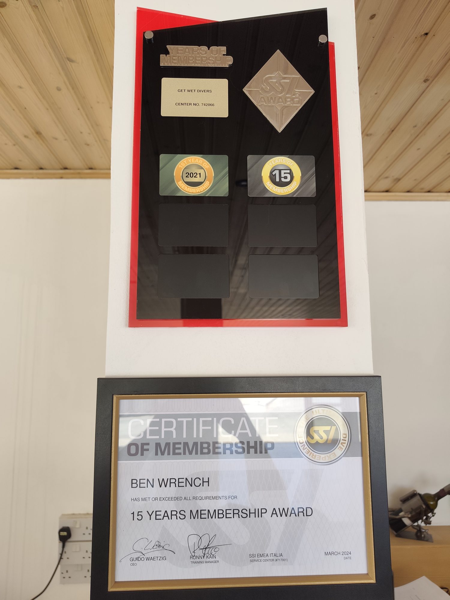 Official SSI Scuba Schools International Dive Centre certification