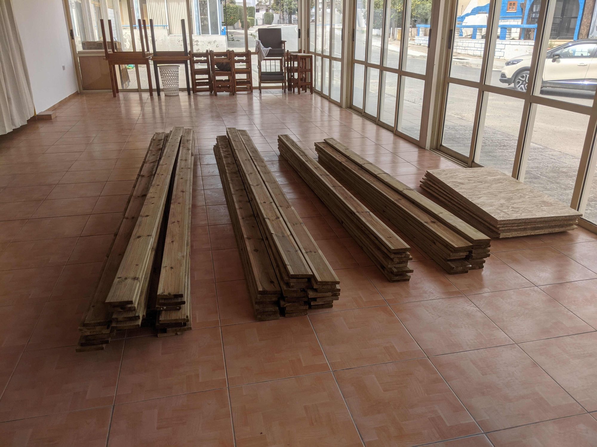 Timber wood for building dive shop displays